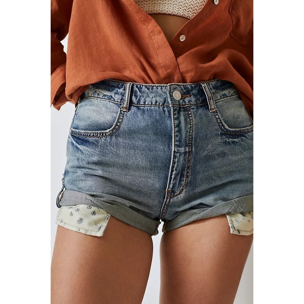 Pilcro Anthropologie High Rise Denim Jean Shorts Blue Size 26